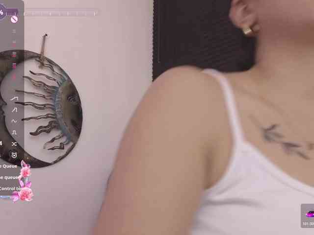 britt-grey webcam