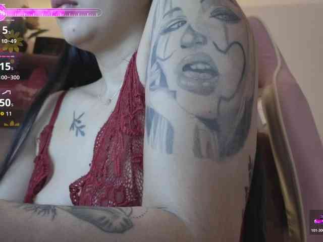 britt-grey webcam