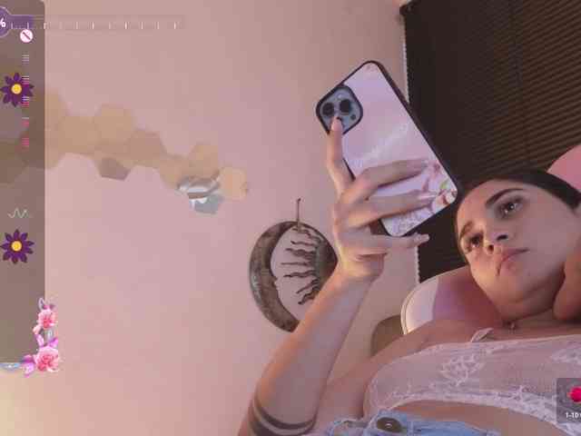 britt-grey webcam
