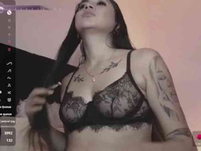 britt-grey webcam