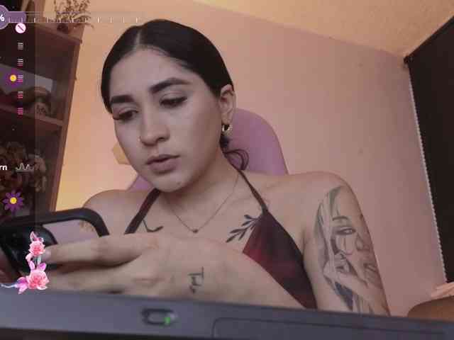 britt-grey webcam