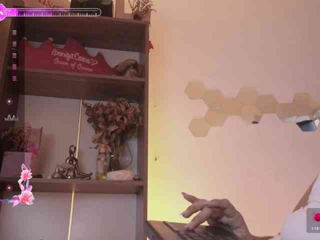 britt-grey webcam