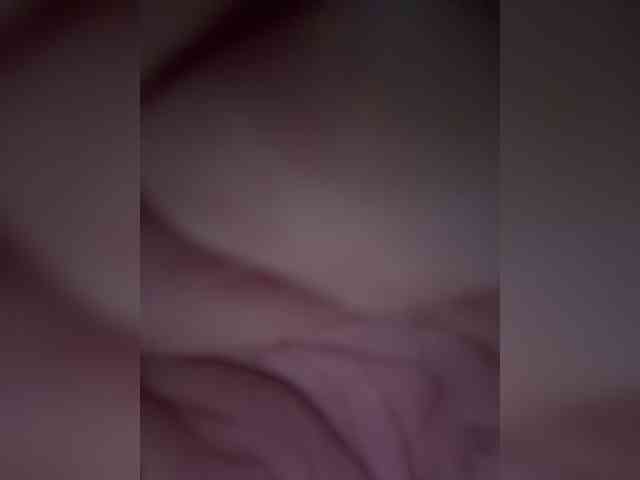 britt-grey webcam