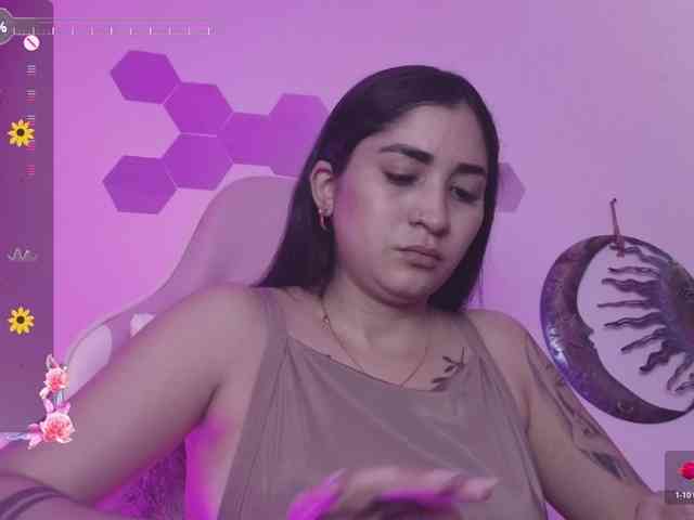 britt-grey webcam