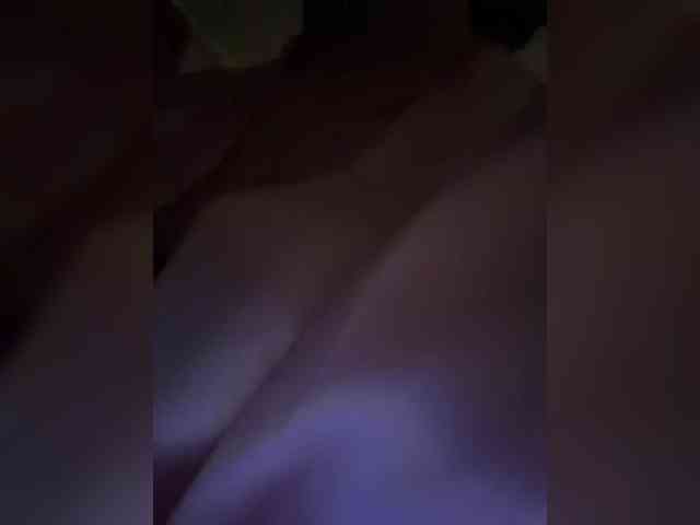 britt-grey webcam