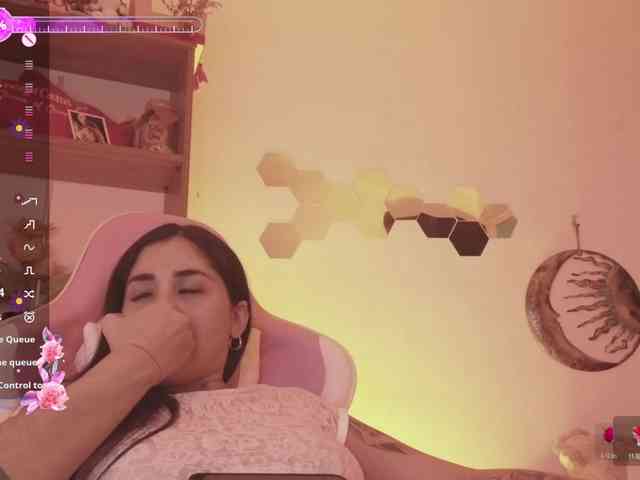 britt-grey webcam