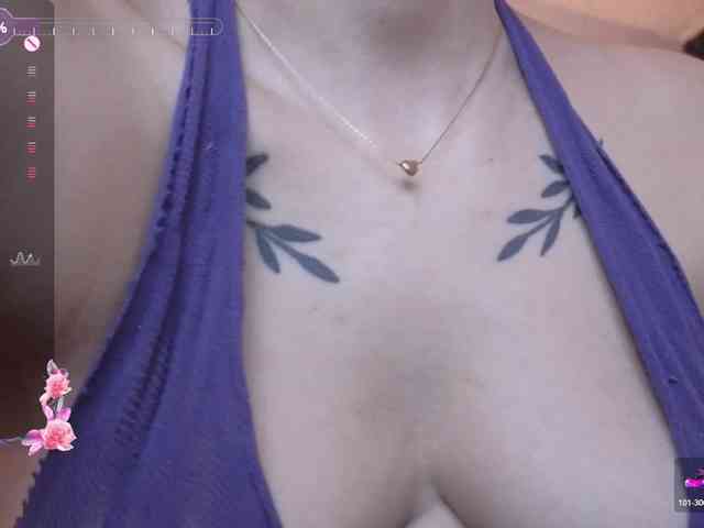 britt-grey webcam