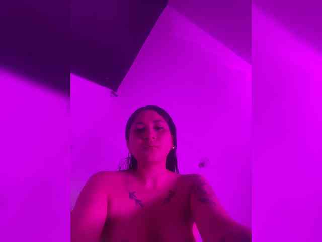 britt-grey webcam