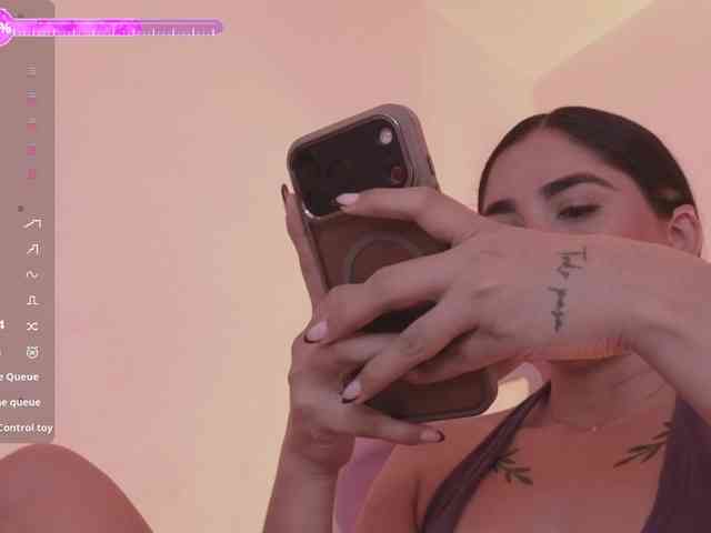 britt-grey webcam