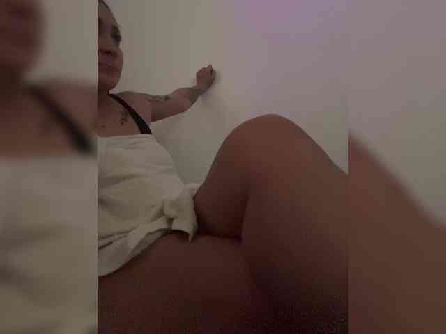 britt-grey britt-grey