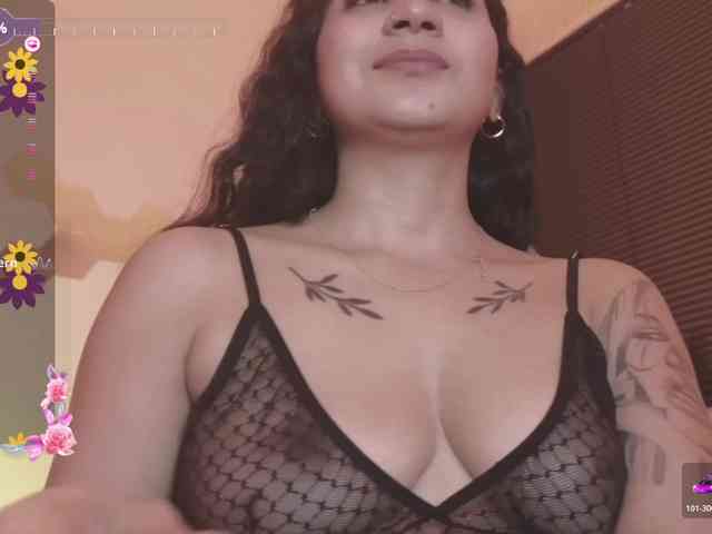 britt-grey webcam