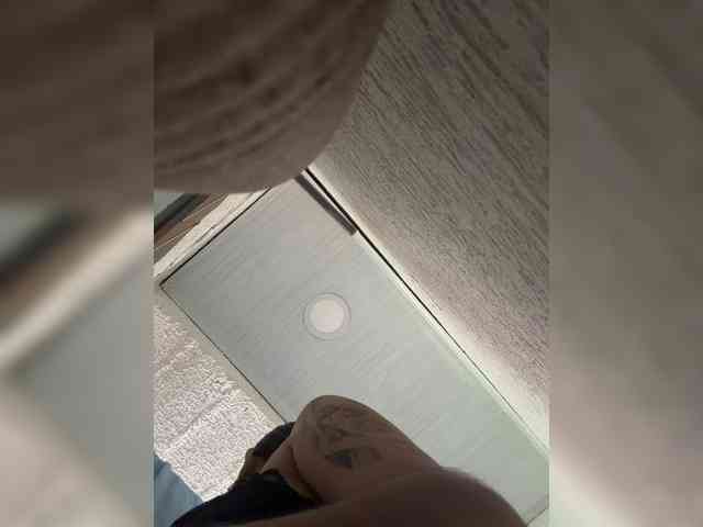 britt-grey webcam