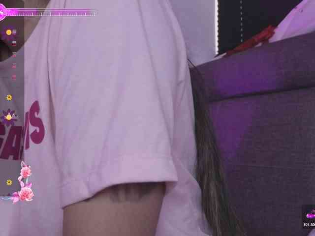 britt-grey webcam