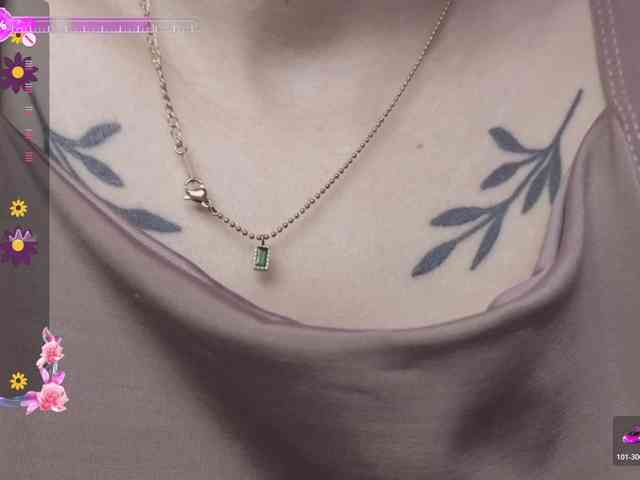 britt-grey webcam