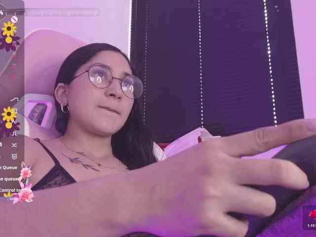 britt-grey webcam