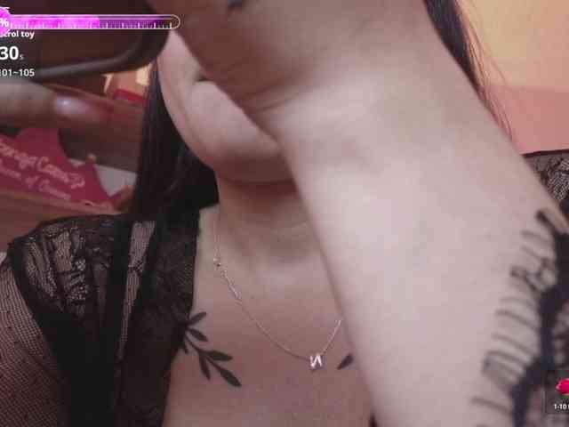 britt-grey webcam