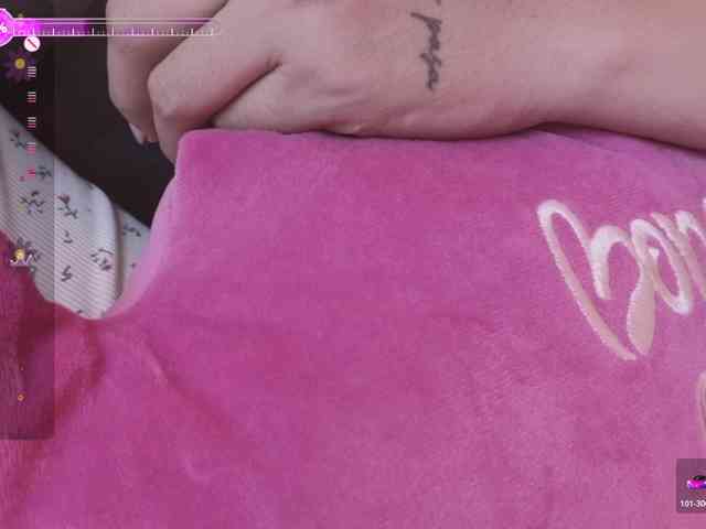 britt-grey webcam