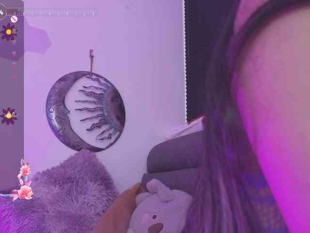 britt-grey webcam