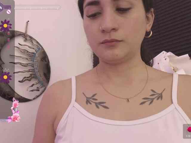 britt-grey webcam