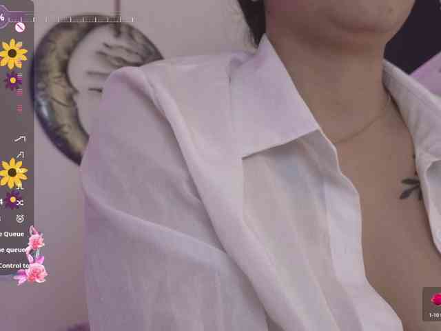 britt-grey webcam