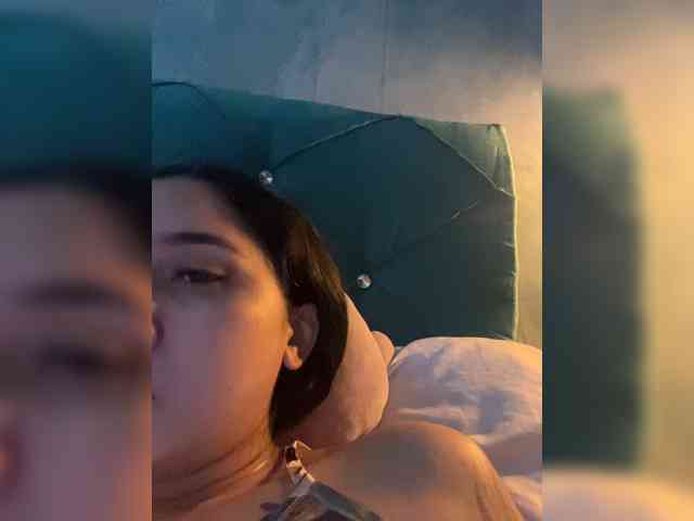 britt-grey webcam