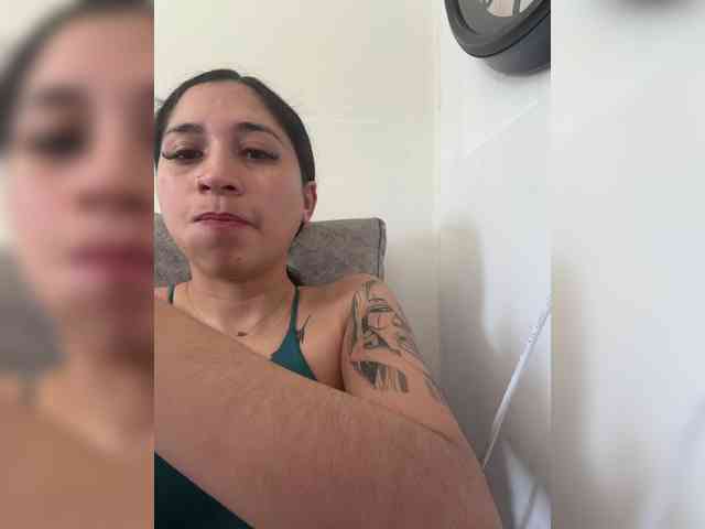 britt-grey webcam