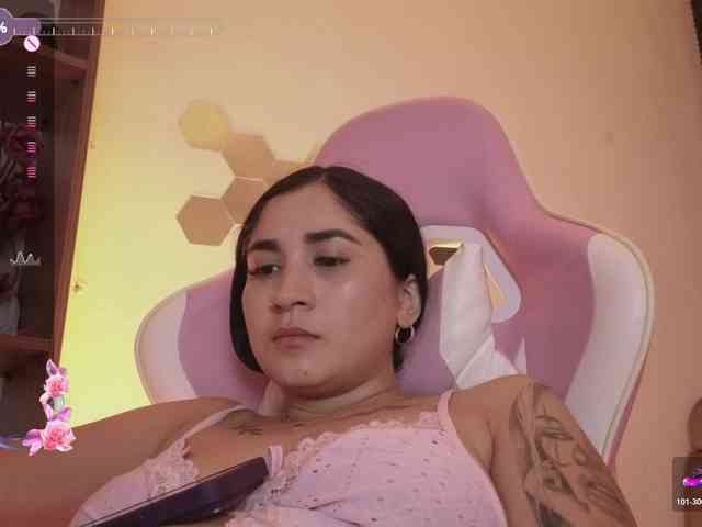 britt-grey webcam