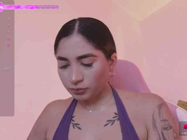 britt-grey webcam