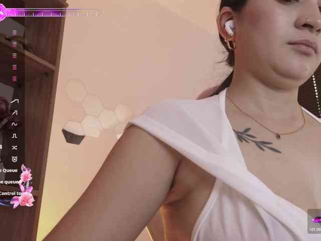 britt-grey webcam