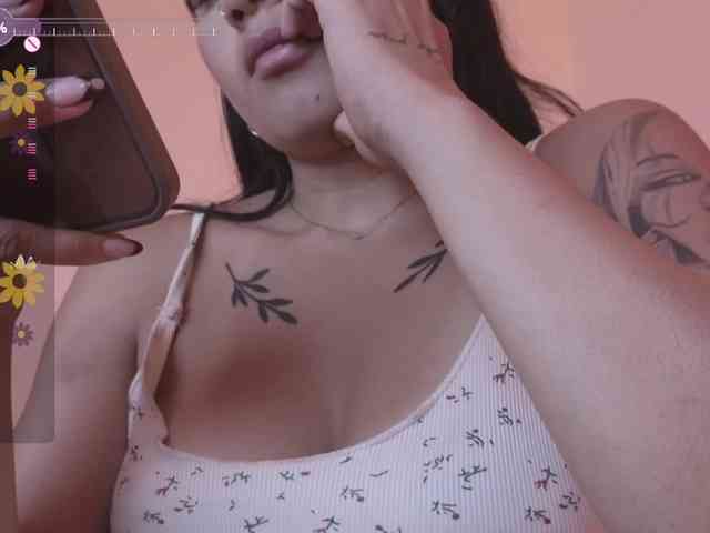 britt-grey webcam