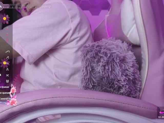 britt-grey webcam
