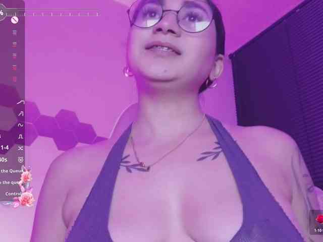 britt-grey webcam