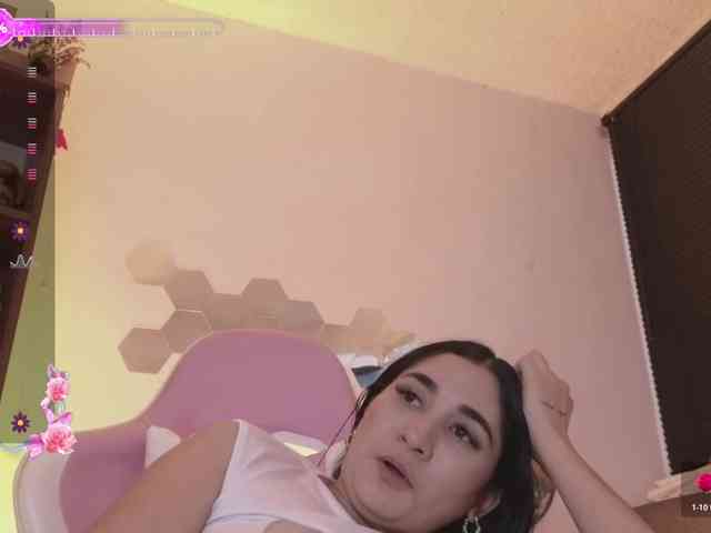 britt-grey webcam
