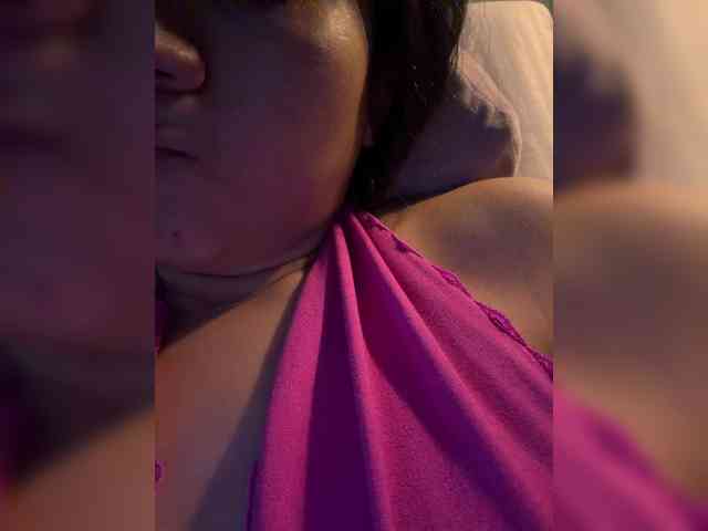 britt-grey webcam