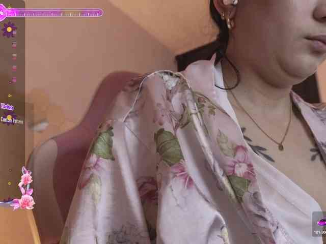 britt-grey webcam