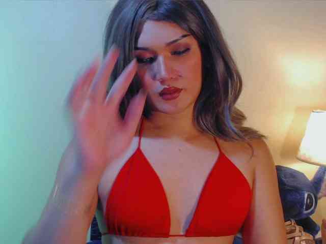Pipercumming's cam show statistics and live stream