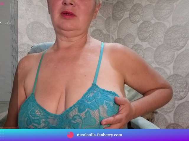 NicoleOlla