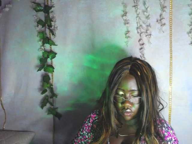 ROOSGONZALEX's BongaCams show and profile