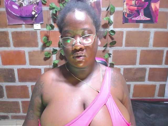 ROOSGONZALEX live cam on BongaCams