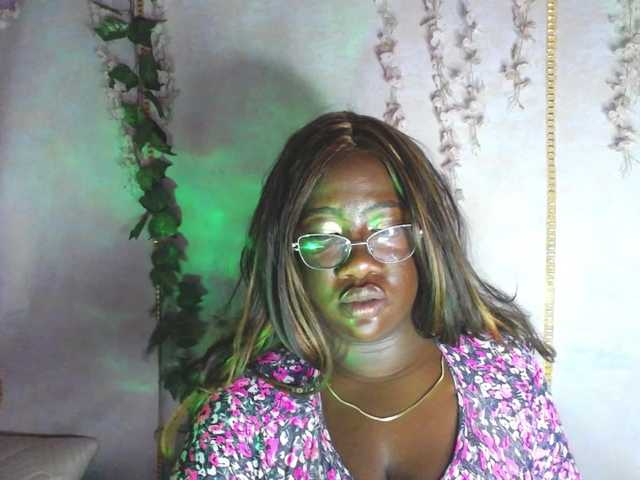 ROOSGONZALEX's BongaCams show and profile