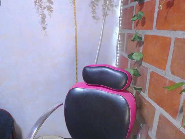 ROOSGONZALEX's BongaCams show and profile