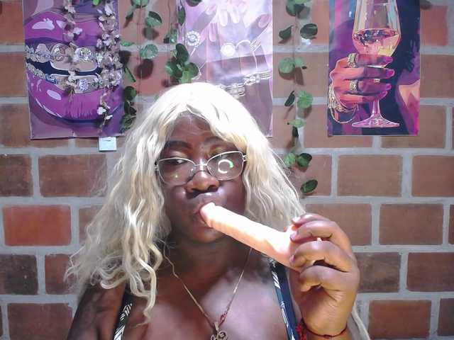 ROOSGONZALEX live cam on BongaCams