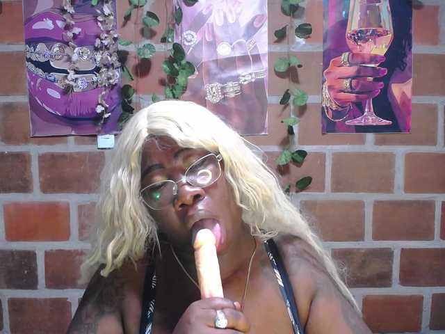 ROOSGONZALEX live cam on BongaCams
