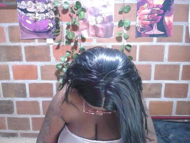 ROOSGONZALEX live cam on BongaCams