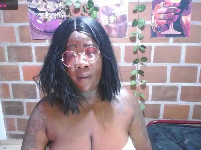 ROOSGONZALEX live cam on BongaCams