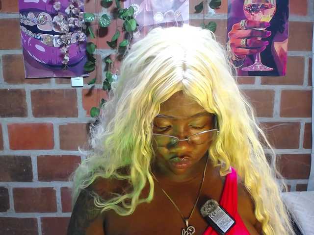 ROOSGONZALEX live cam on BongaCams