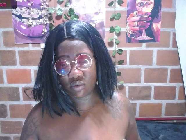 ROOSGONZALEX live cam on BongaCams