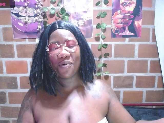 ROOSGONZALEX live cam on BongaCams