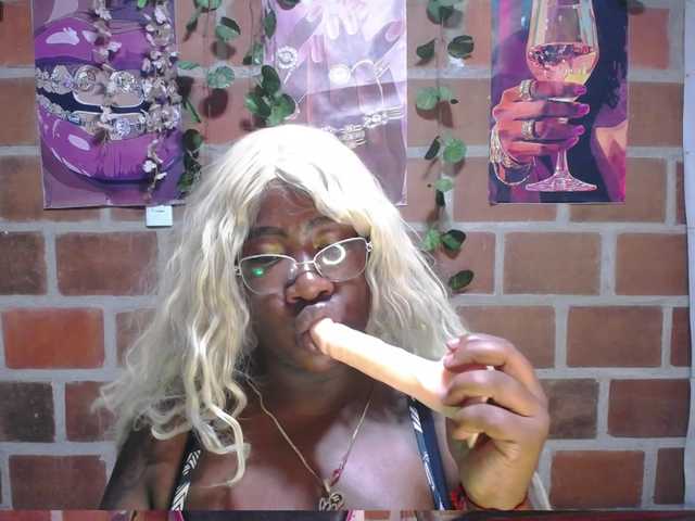 ROOSGONZALEX live cam on BongaCams
