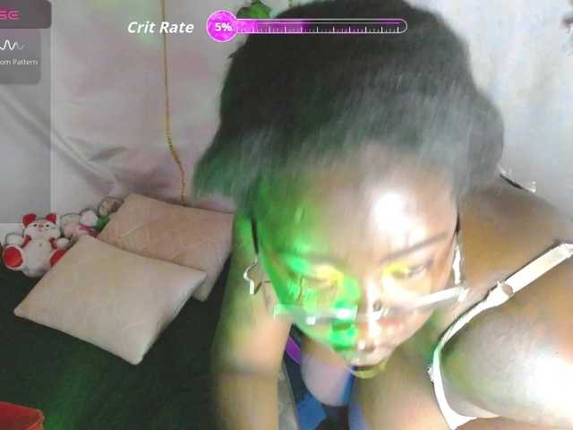 RoosGonzaleX — live female cam